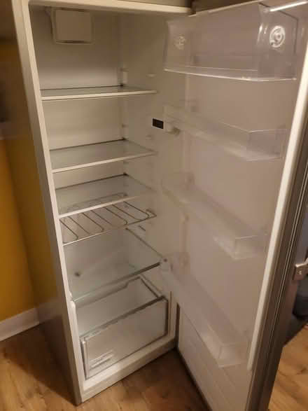 Photo of free Hotpoint silver fridge (Stoneleigh, Epsom) #2