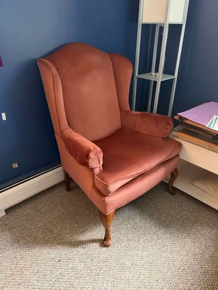 Photo of free Pink Armchair (Accord) #1