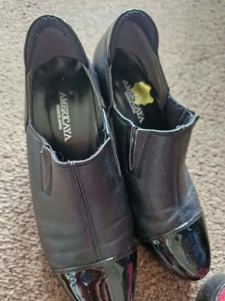 Photo of free shoes/boots (Currie EH14) #2