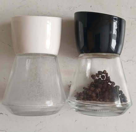 Photo of free Salt & Pepper mills/grinders (Bradbourne Lakes TN13) #2