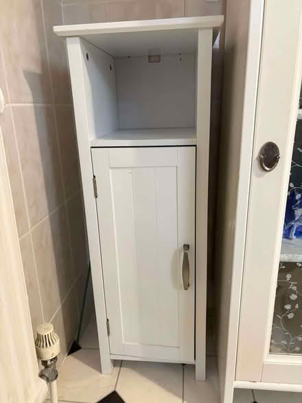 Photo of free Bathroom Cabinet (Bramhall SK7) #3