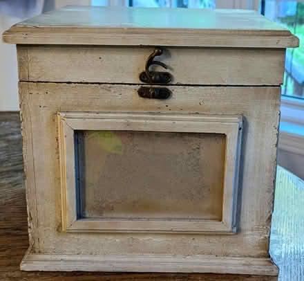 Photo of free Planter box (Kanata North) #3