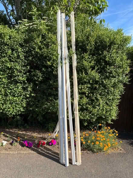 Photo of free Wickes Modern shaped cornice (Kennington OX1) #1