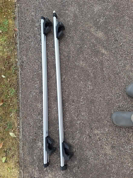 Photo of free Ford roof rack bars to fit C.max or Kuga (Broxbourne EN10) #1