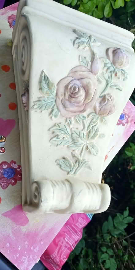 Photo of free Floral wall sconce , pretty (Orpington) #1
