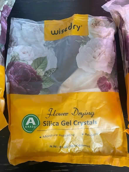 Photo of free Flower Drying Crystals (Putnam Valley) #1
