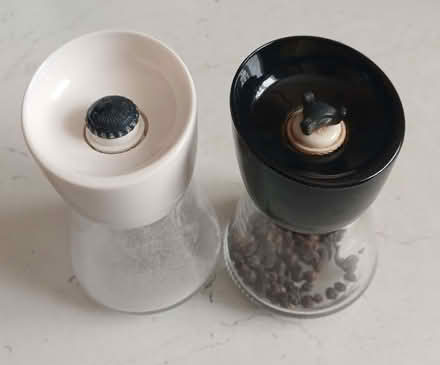 Photo of free Salt & Pepper mills/grinders (Bradbourne Lakes TN13) #1