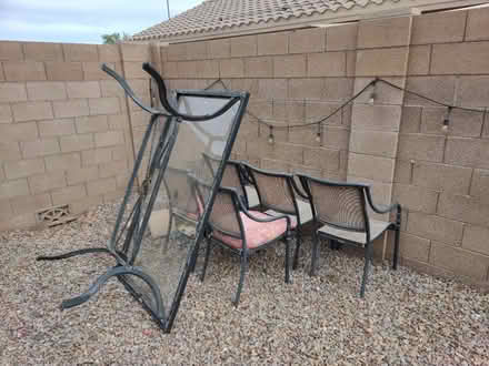 Photo of free Patio table and 5 chairs (McCartney Ranch) #1
