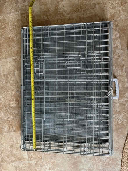 Photo of free Dog cage (S35 High Green) #1