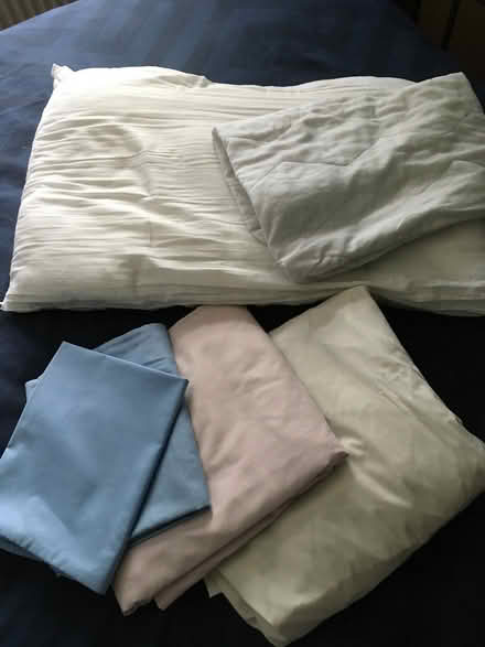 Photo of free Bedding (Hailsham BN27) #1