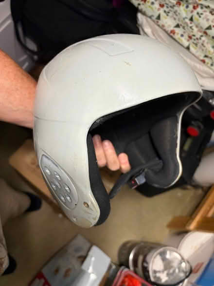 Photo of free Ski helmet (Cutteslowe OX2) #1