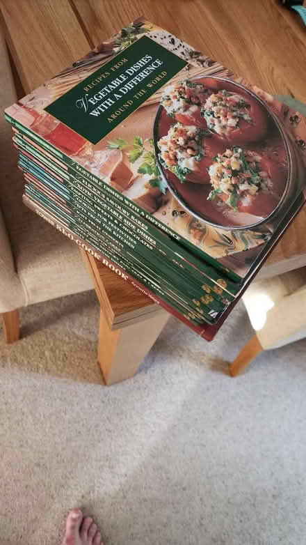 Photo of free Cooking books (Bracknell RG12) #2