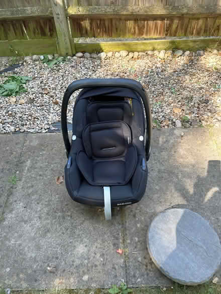 Photo of free Maxi cost First stage car seat (Harrow HA3) #1