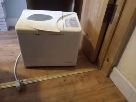 Photo of free Schneider Bread Maker (Stopsley LU2) #1