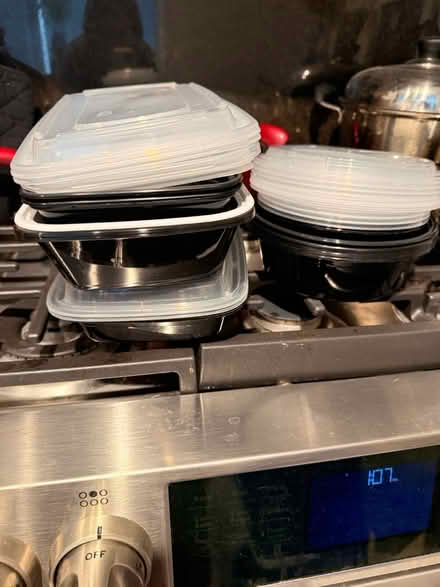 Photo of free Plastic take out containers (Midtown west) #1