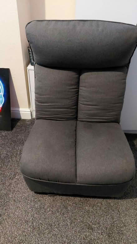 Photo of free Lounge swivle chair (Houghton PR5) #2