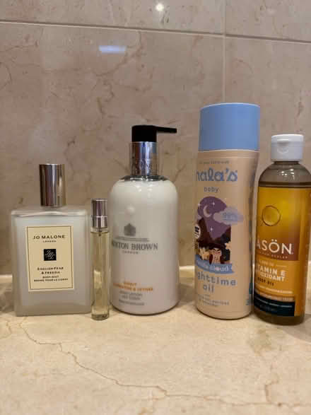 Photo of free Toiletries - Various body lotion, body fragrance etc (Beckenham BR3) #4
