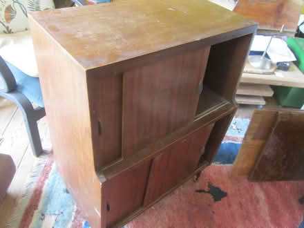 Photo of free wooden 60's/70's record cabinet (Finchley N12) #2