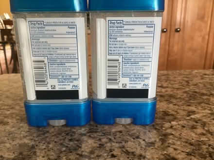 Photo of free 2 Gillette Antiperspirants (Holmdel/Takolusa Drive) #2