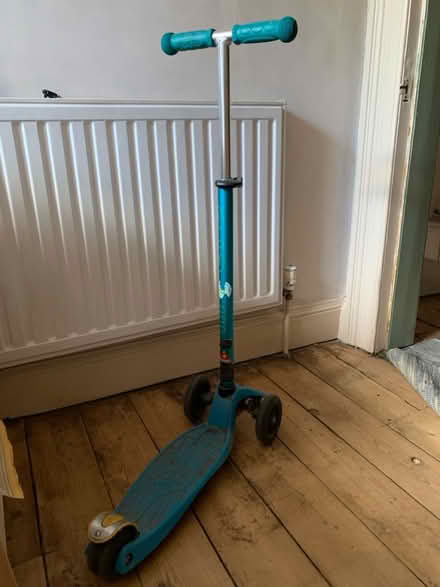 Photo of free Micro scooter (full size) (Morningside/Comiston EH10) #3