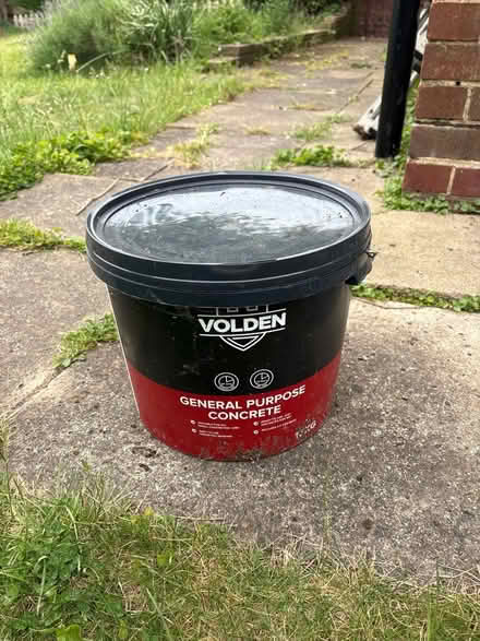 Photo of free Brand new 15kg tub concrete (Hollingbury, BN1) #1
