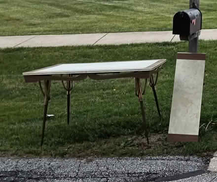 Photo of free At Curb: 4005 Morton ave DG (Downers grove il) #1