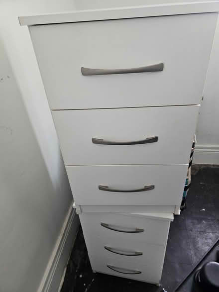 Photo of free Chest of drawers (Burton-upon-Trent DE14) #1