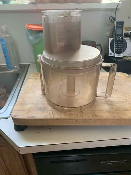 Photo of Cuisinart DL-7 bowl and lid (Greenwood) #2