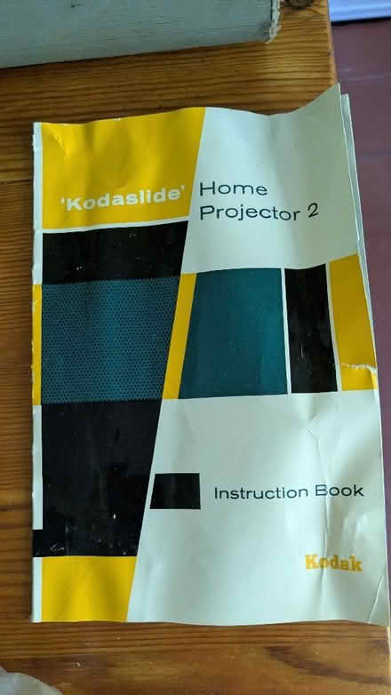 Photo of free Kodak slide projector & screen (Caldy Valley CH3) #3