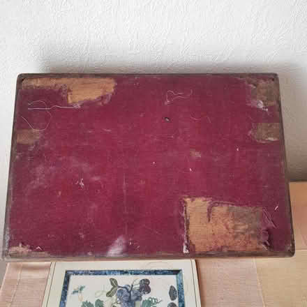 Photo of free Old empty cutlery box (DE21) #2