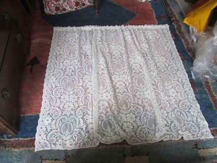 Photo of free lace curtain & spring tension rod (Finchley N12) #1