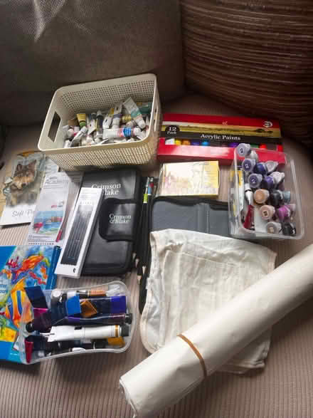 Photo of free Various Art stuff (Paulsgrove PO6) #2
