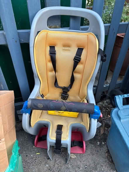 Photo of free Topeak kids bike seat (Upper Clapton E5) #1