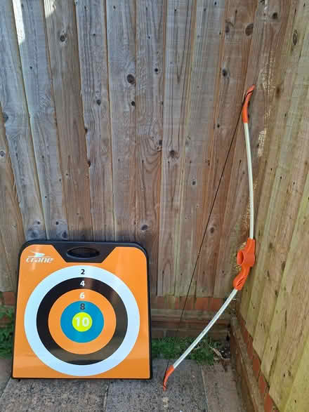 Photo of free Play archery set (Taverham NR8) #2