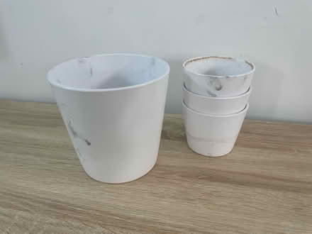 Photo of free White ceramic pots (Hackney E8) #1