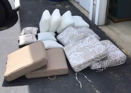 Photo of free Outdoor cushions (Thompson/Harmony - Middletown) #1