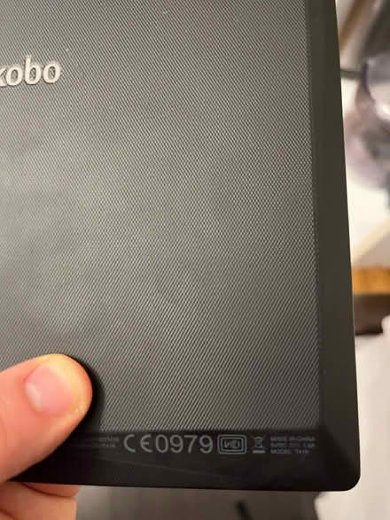Photo of free Kobo - Arc 7 HD (needs work) (Midtown) #2