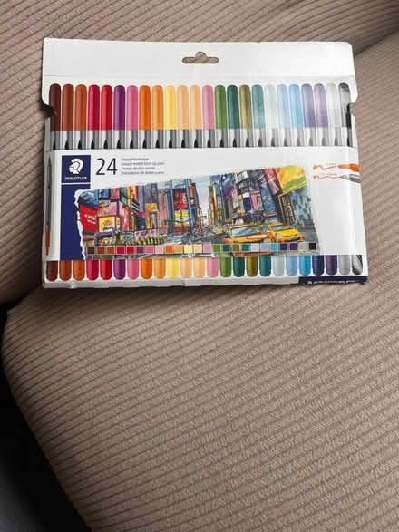 Photo of free Various Art stuff (Paulsgrove PO6) #4