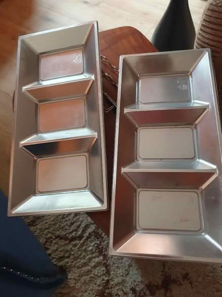 Photo of free Plastic serving dishes x5 (Lauriston EH3) #1