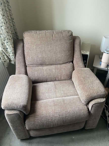 Photo of free Recliner chair (Harpur Hill SK17) #1
