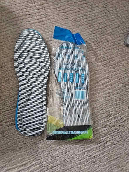 Photo of free Shoe insoles and heel grip (IG1) #1