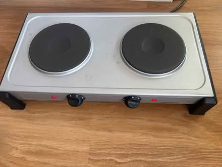 Photo of free Electric 2-plate cooker (Old Woking GU22) #3