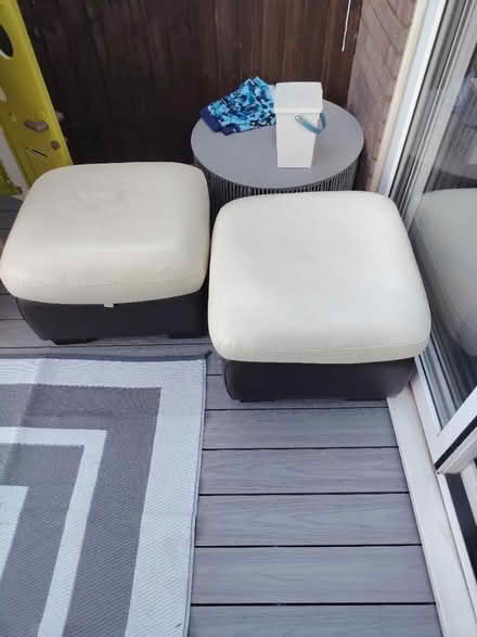 Photo of free One sofa puff (RG2) #1