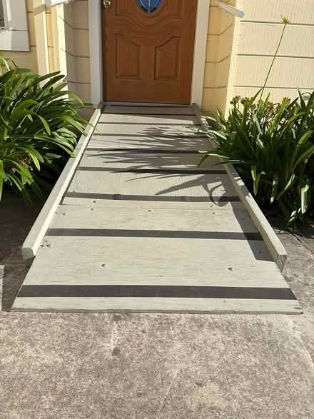 Photo of free RAMP for using wheelchairs/walkers (Mary and Homestead, Sunnyvale) #4