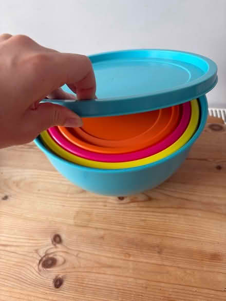 Photo of free Mixing bowls with lids (Stockport centre SK1) #2