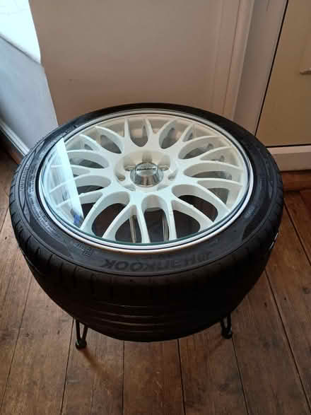 Photo of Car wheels and car seats (WF17) #3