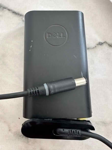 Photo of Dell Laptop charger 65 W (Huntingdon) #1
