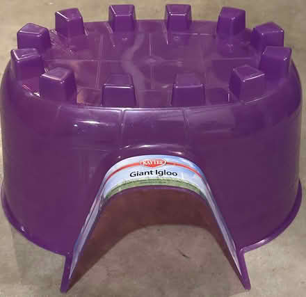 Photo of free Kaytee Giant Igloo (Port Murray, NJ) #1