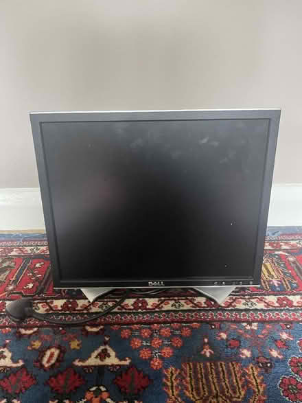 Photo of free Dell 19" LCD Monitor (Brent) #1