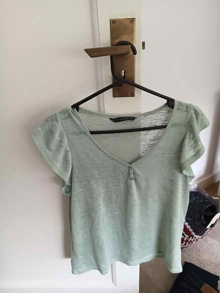 Photo of free Summary clothes bundle M/10 (W5) #3